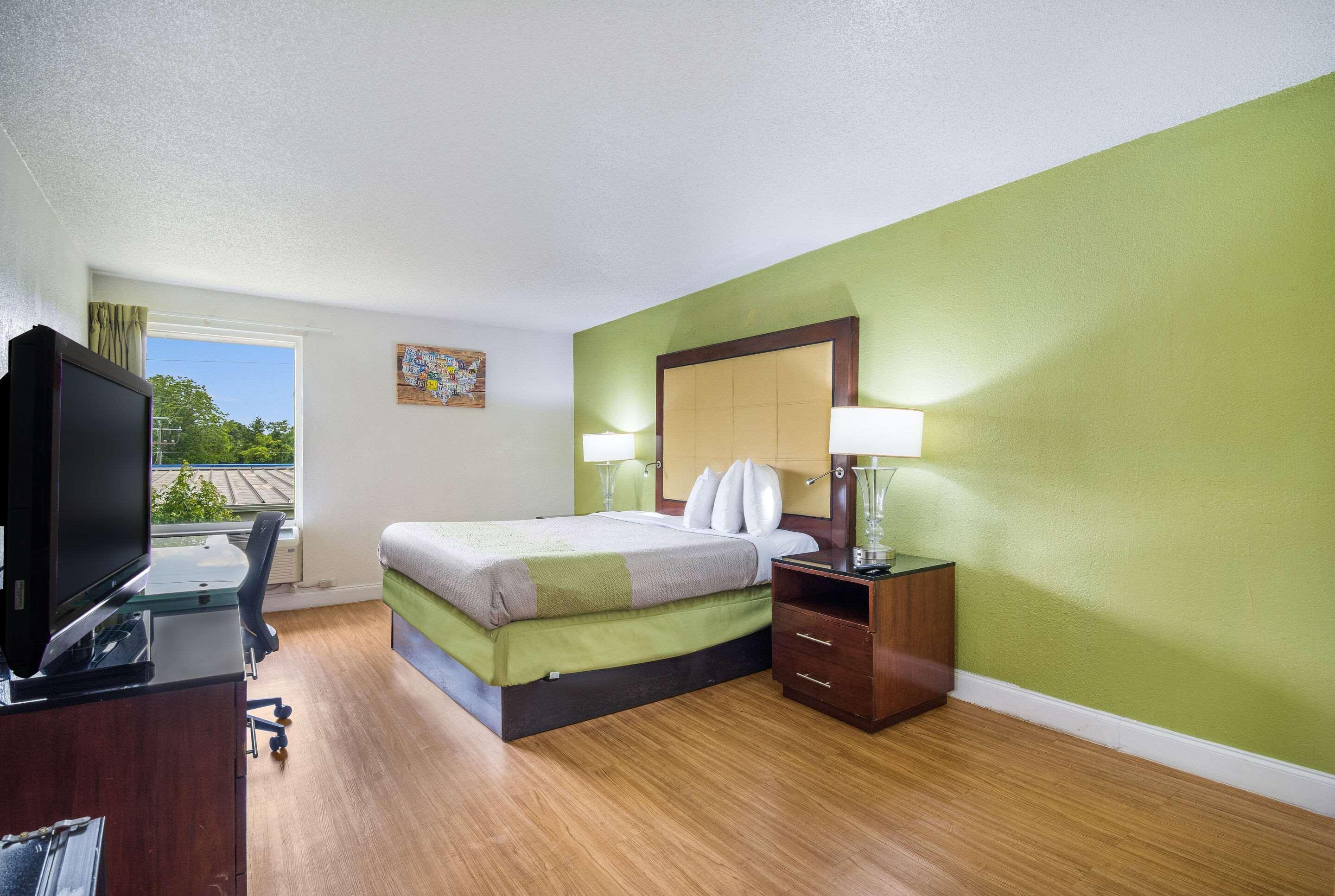 Econo Lodge Airport Near Billy Graham Parkway 夏洛特 外观 照片