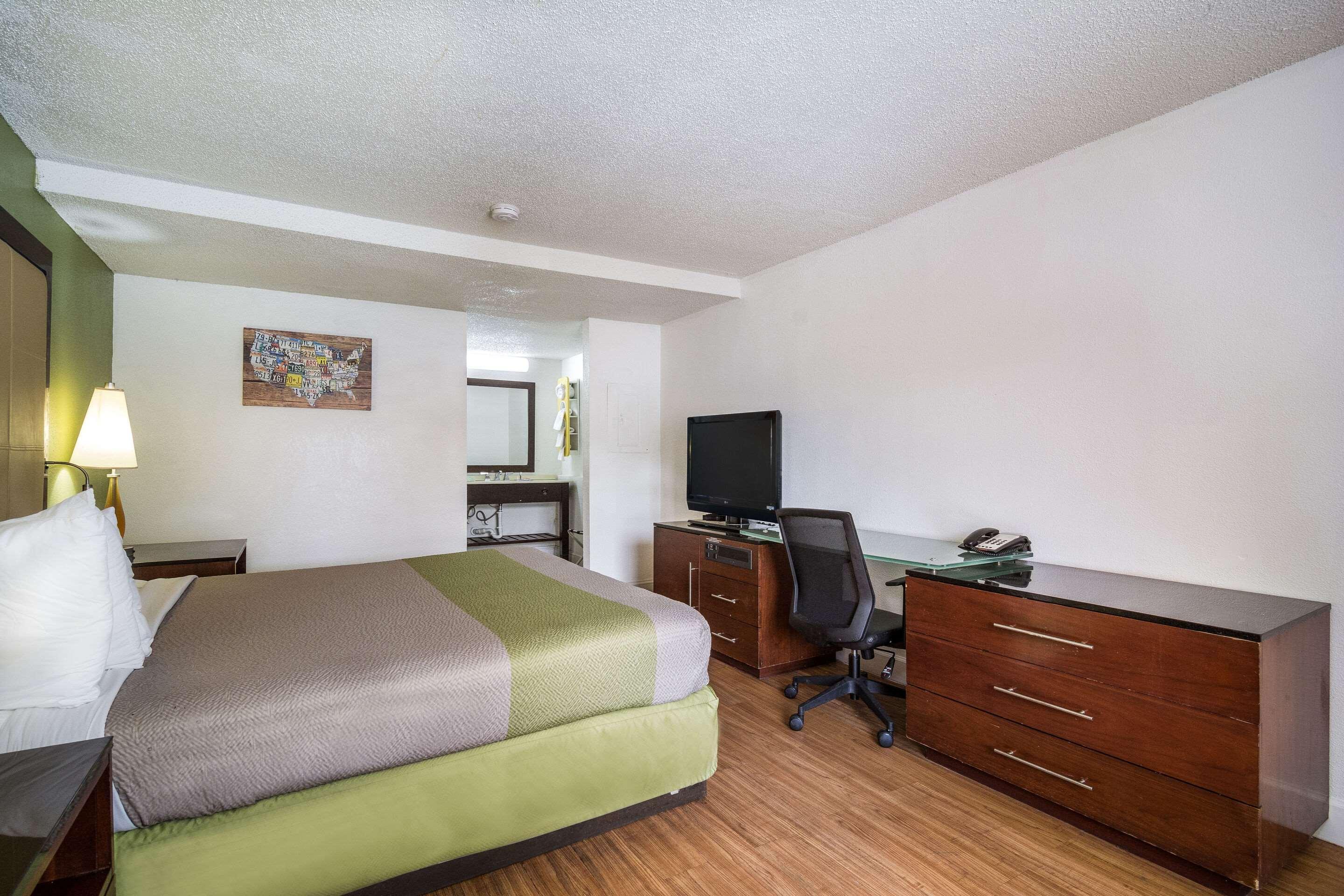Econo Lodge Airport Near Billy Graham Parkway 夏洛特 外观 照片