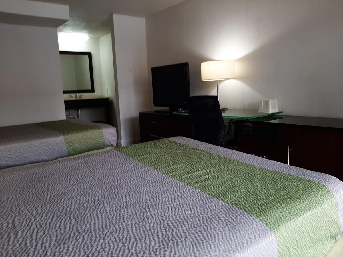 Econo Lodge Airport Near Billy Graham Parkway 夏洛特 外观 照片