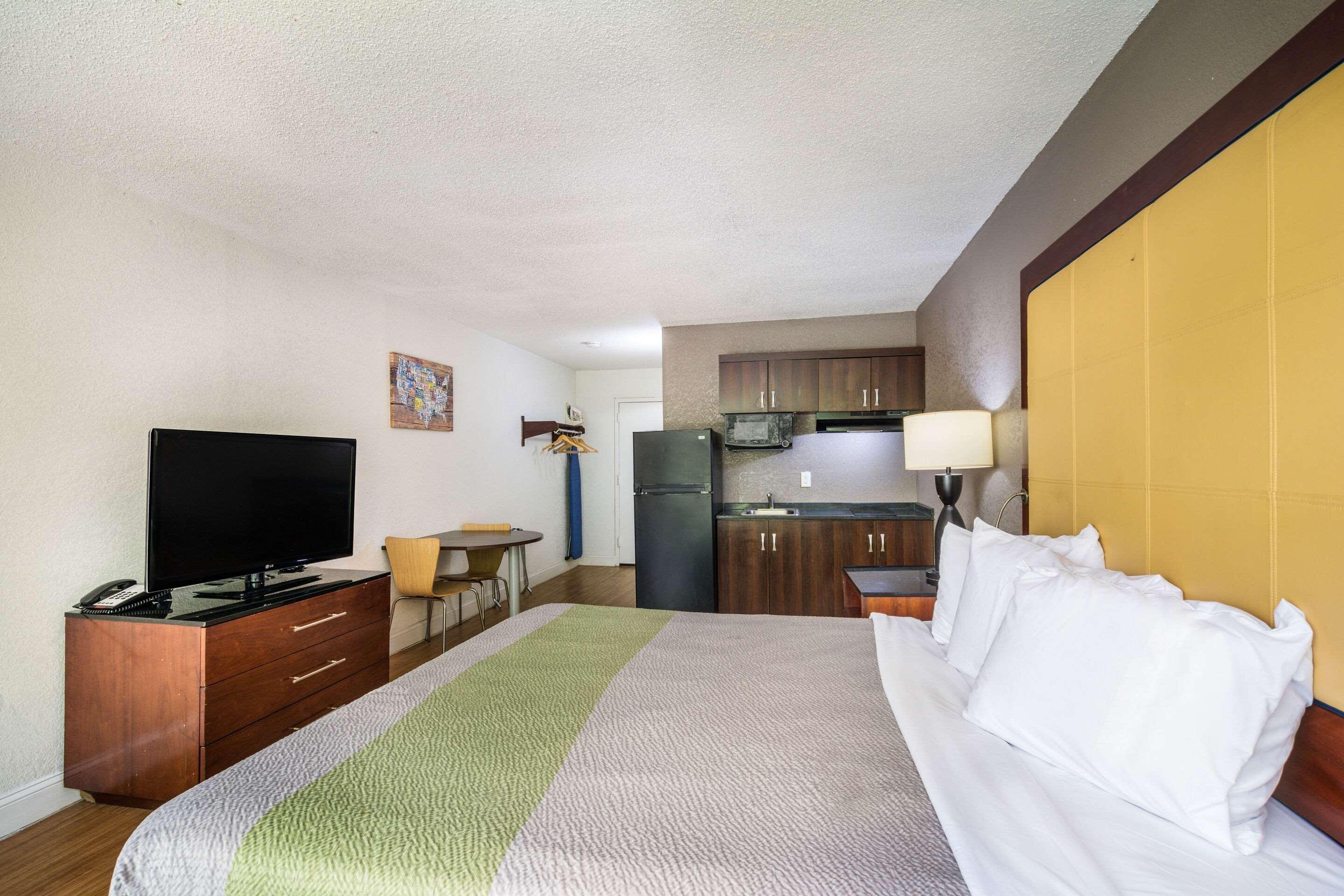 Econo Lodge Airport Near Billy Graham Parkway 夏洛特 外观 照片