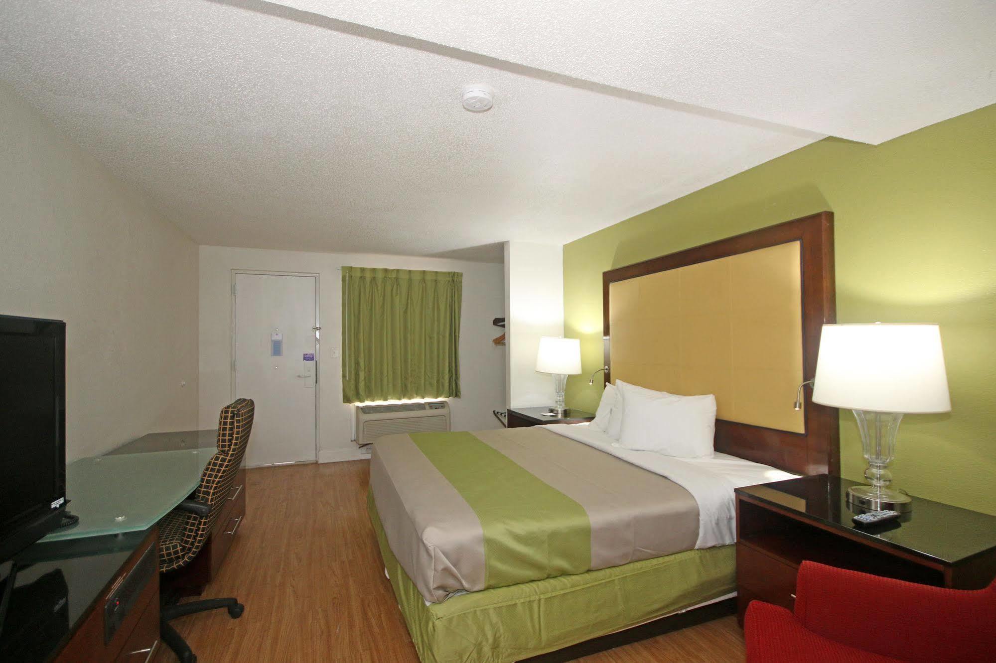 Econo Lodge Airport Near Billy Graham Parkway 夏洛特 外观 照片