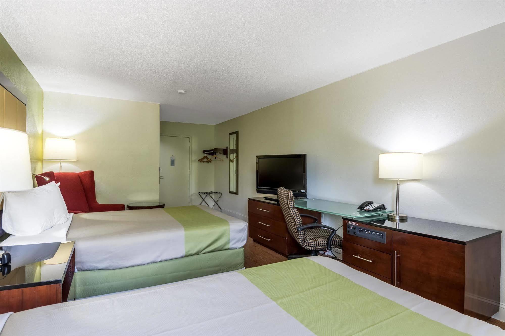 Econo Lodge Airport Near Billy Graham Parkway 夏洛特 外观 照片