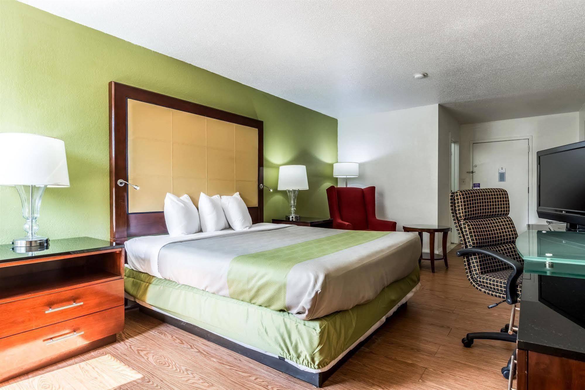 Econo Lodge Airport Near Billy Graham Parkway 夏洛特 外观 照片